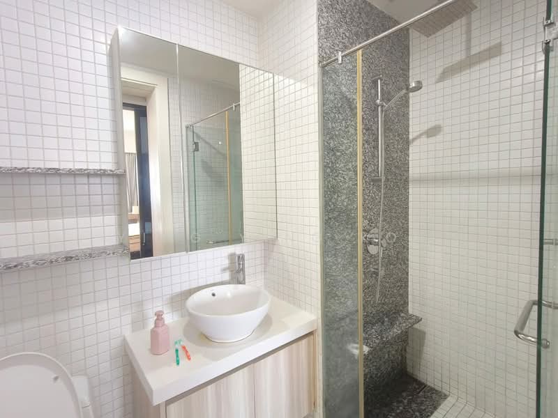 Kondominium untuk Disewa di Sixceylon - Ying Ying Koh - Bathroom - PropertyGuru.com.my