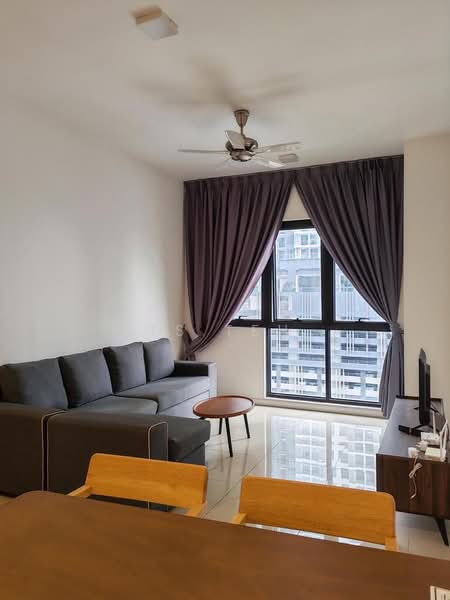 Servis Apartment untuk Disewa di NOVUM - TS Teh - Living Room - PropertyGuru.com.my