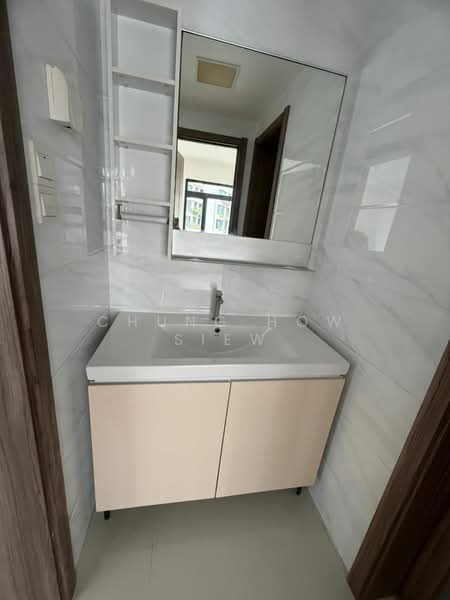 Pangsapuri untuk Disewa di Starview Bay @ Forest City - Chung How Siew - Bathroom - PropertyGuru.com.my