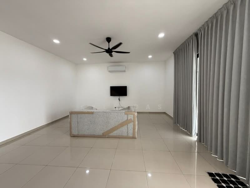 Cluster House for Rent in Eco Botanic (Iskandar Puteri (Nusajaya)) - Kyle Das - Living Room - PropertyGuru.com.my