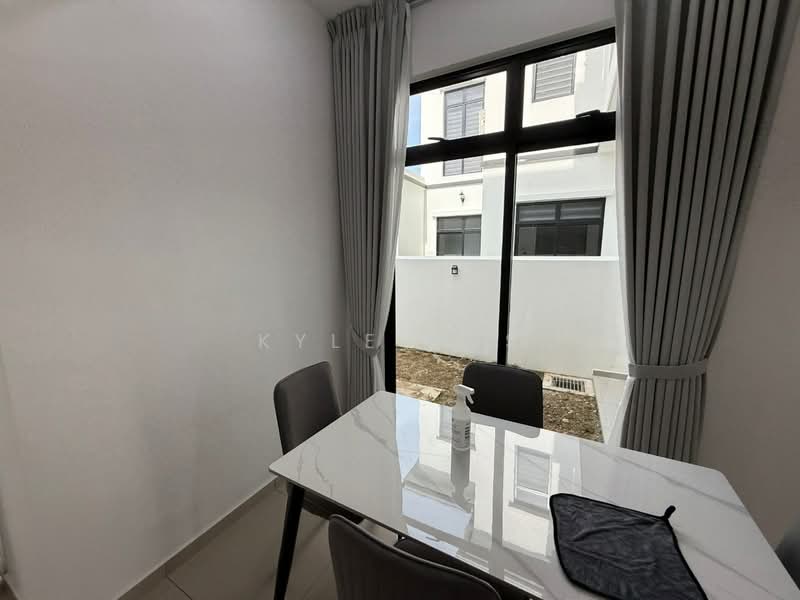 Cluster House for Rent in Eco Botanic (Iskandar Puteri (Nusajaya)) - Kyle Das - Dining Room - PropertyGuru.com.my