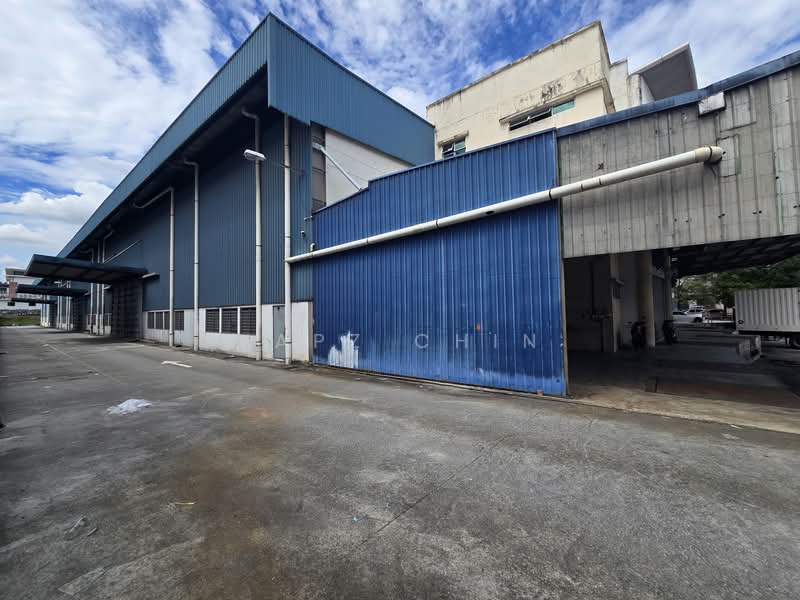 Warehouse for Rent in Taman Perindustrian Puchong Utama (Puchong) - Yapz Chin - Exterior - PropertyGuru.com.my