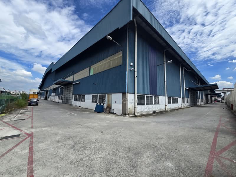 Warehouse for Rent in Taman Perindustrian Puchong Utama (Puchong) - Yapz Chin - Exterior - PropertyGuru.com.my