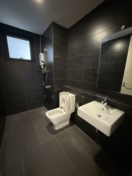 Servis Apartment untuk Disewa di NOVUM - TS Teh - Bathroom - PropertyGuru.com.my