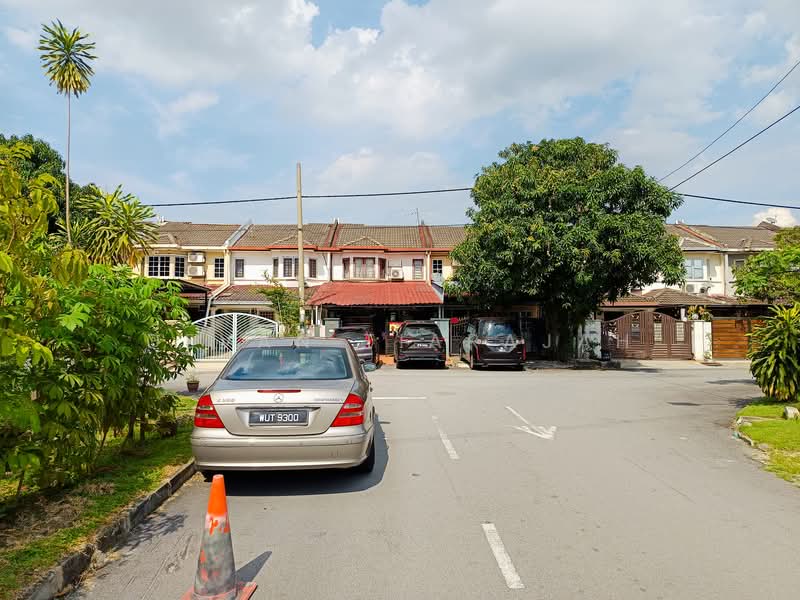 2-storey Terraced House for Sale in Taman Pandan Indah (Ampang) - Devan Tiarajah - Exterior - PropertyGuru.com.my