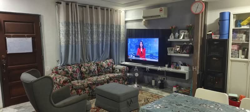 2-storey Terraced House for Sale in Taman Pandan Indah (Ampang) - Devan Tiarajah - Living Room - PropertyGuru.com.my