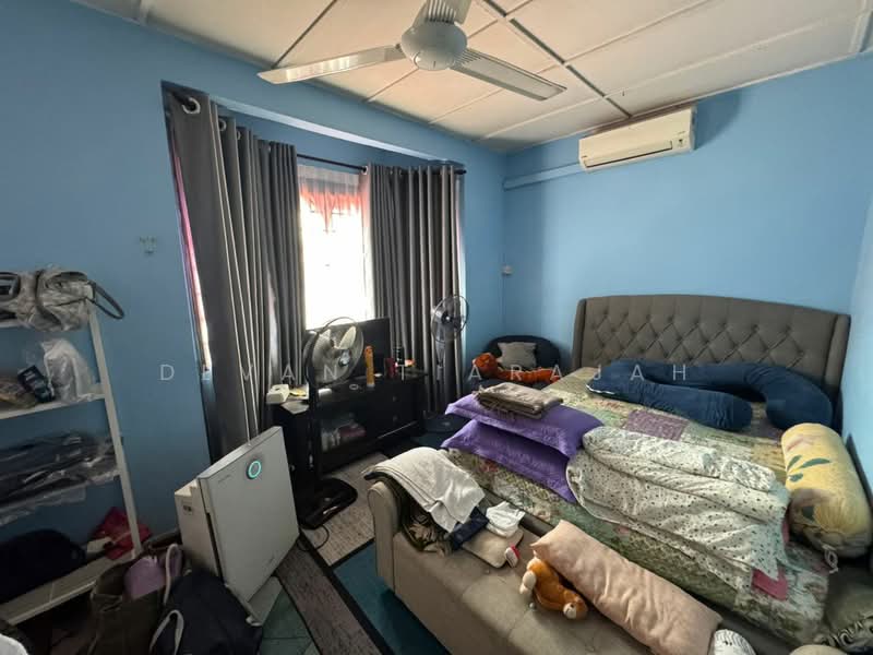 2-storey Terraced House for Sale in Taman Pandan Indah (Ampang) - Devan Tiarajah - Bedroom - PropertyGuru.com.my