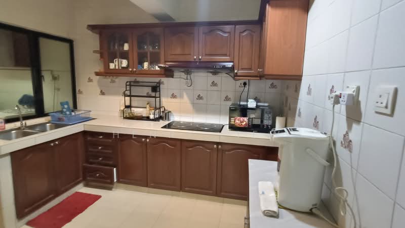 Kondominium untuk Dijual di Cyber Heights Villa - Henry Liew - Kitchen - PropertyGuru.com.my