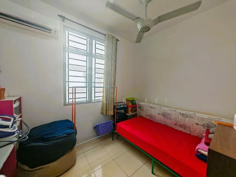 Apartment for Sale at Pangsapuri Anggun - Iqbal Rafei - Bedroom - PropertyGuru.com.my