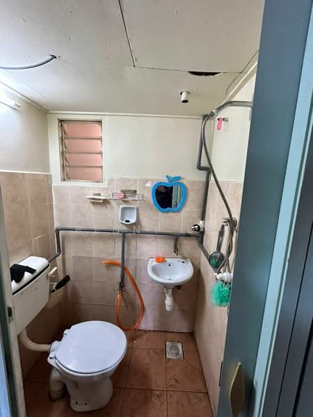 Apartment for Rent at Pangsapuri Damai Mewah A - Benny Lee - PropertyGuru.com.my
