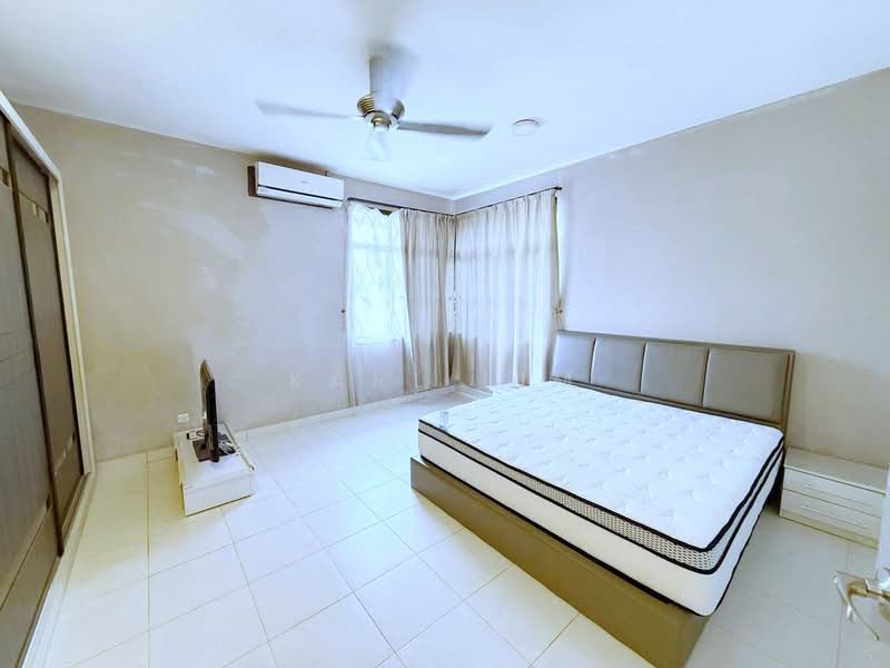 Rumah Kluster untuk Dijual di Taman Seri Austin (Tebrau) - Karl Lim - Bedroom - PropertyGuru.com.my