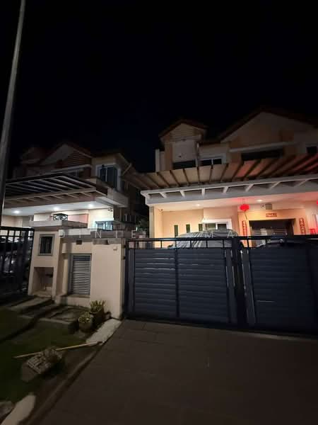 Rumah Berkembar untuk Dijual di Selayang (Selangor) - Dinie Akmal - Exterior - PropertyGuru.com.my
