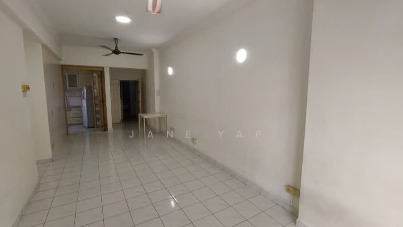 Pangsapuri untuk Dijual di Jalil Damai Apartments - Jane Yap - Living Room - PropertyGuru.com.my