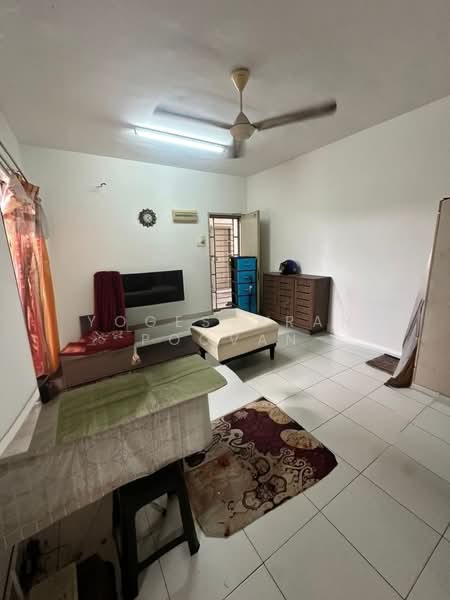Apartment for Sale at Akasia Apartment - Yogesvaran Poovan - Living Room - PropertyGuru.com.my