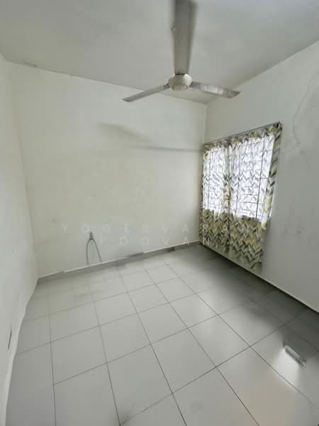 Apartment for Sale at Akasia Apartment - Yogesvaran Poovan - Interior - PropertyGuru.com.my