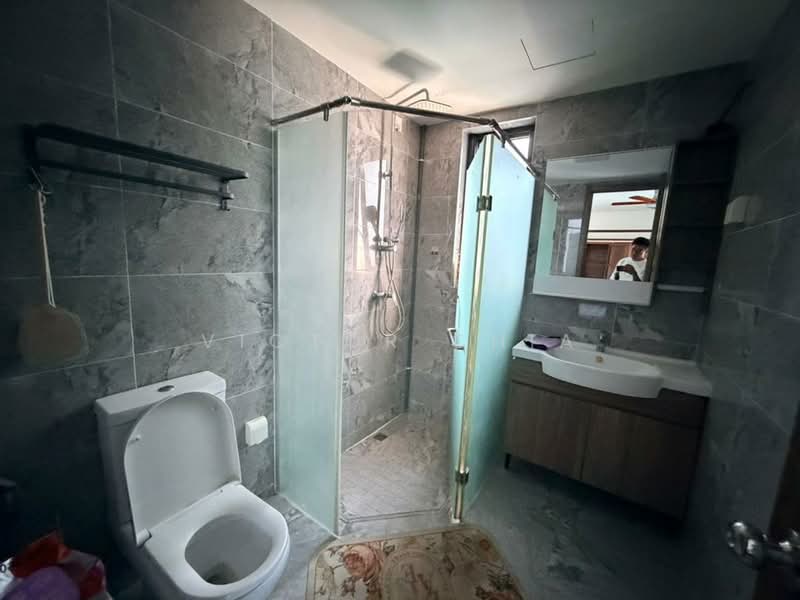 Cluster House for Sale in Forest City (Gelang Patah) - Victor Chia - Bathroom - PropertyGuru.com.my