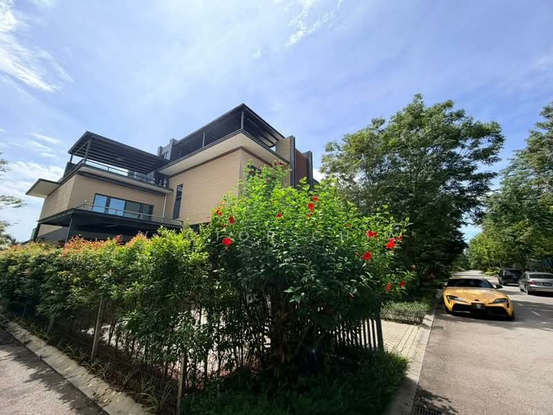 Cluster House for Sale in Forest City (Gelang Patah) - Victor Chia - Exterior - PropertyGuru.com.my