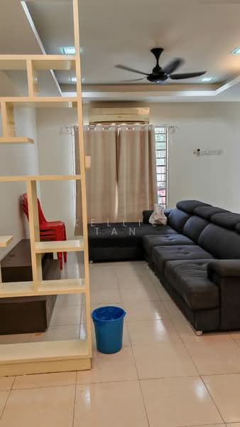 Rumah Teres 2 Tingkat untuk Disewa di Taman Pinggiran Permata (Batu Caves) - Kellie Tan - Living Room - PropertyGuru.com.my