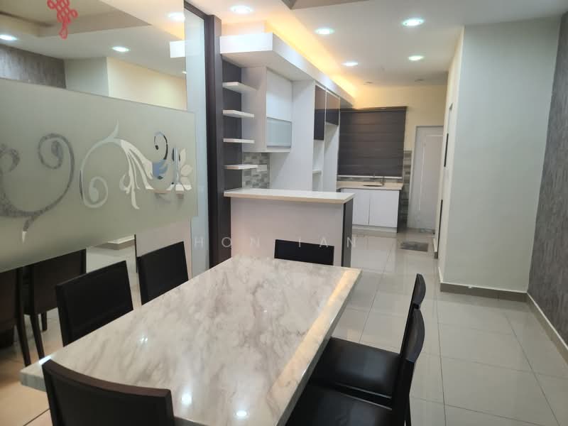 Rumah Teres 3 Tingkat untuk Dijual di Bandar Kinrara (Selangor) - Hon Ian - Dining Room - PropertyGuru.com.my