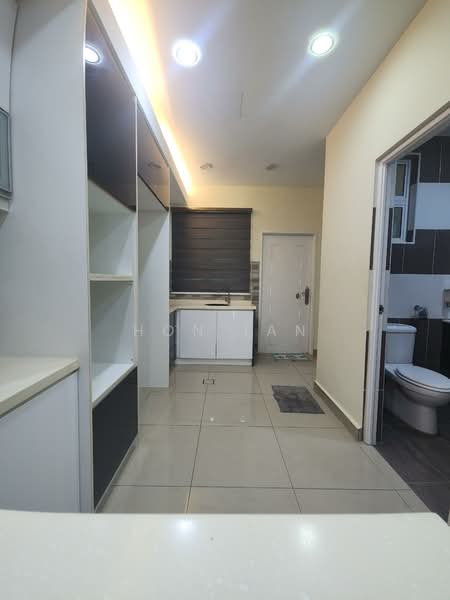 Rumah Teres 3 Tingkat untuk Dijual di Bandar Kinrara (Selangor) - Hon Ian - Kitchen - PropertyGuru.com.my