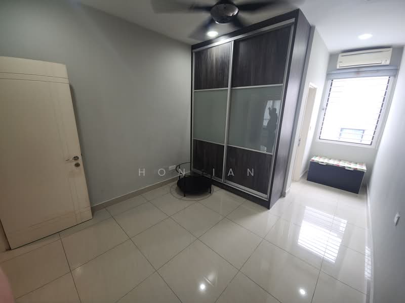 Rumah Teres 3 Tingkat untuk Dijual di Bandar Kinrara (Selangor) - Hon Ian - PropertyGuru.com.my