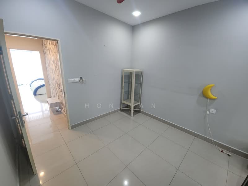 Rumah Teres 3 Tingkat untuk Dijual di Bandar Kinrara (Selangor) - Hon Ian - PropertyGuru.com.my