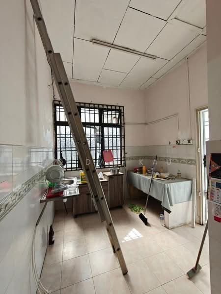 Rumah Teres 1 Tingkat untuk Dijual di Taman Daya (Johor Bahru) - Jordan Kau - PropertyGuru.com.my