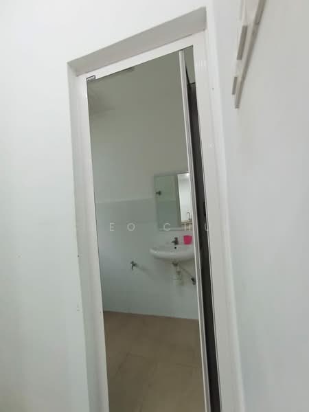 1-storey Terraced House for Rent in Shah Alam (Selangor) - Cleo Chua - Bathroom - PropertyGuru.com.my