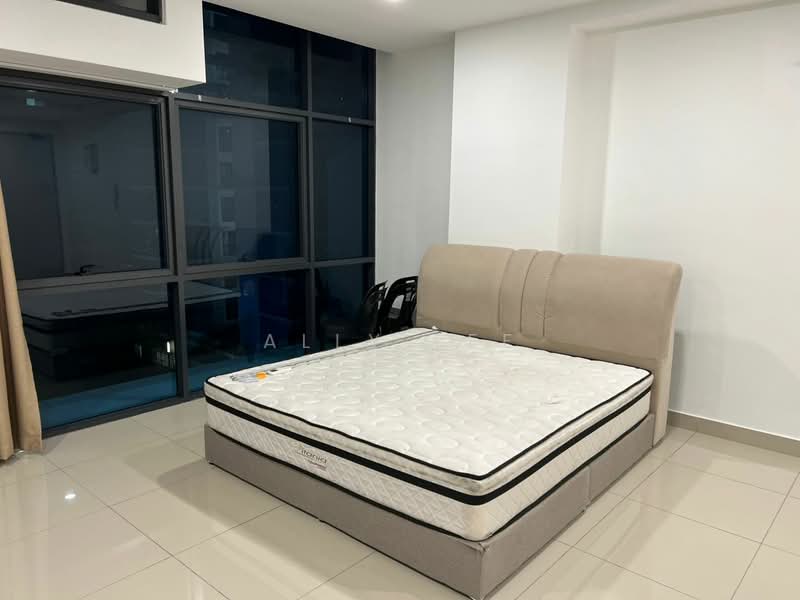 Servis Apartment untuk Disewa di Pacific Star - Ally Lee - Bedroom - PropertyGuru.com.my
