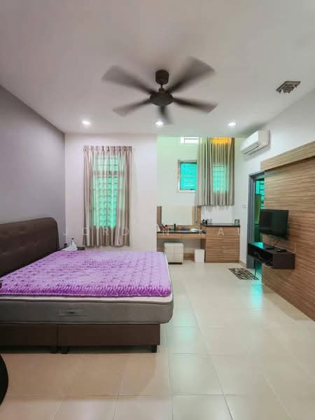 2-storey Terraced House for Sale in Taman Desa Cemerlang (Ulu Tiram) - Jordan Kau - PropertyGuru.com.my