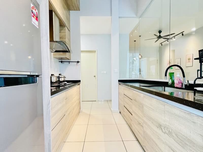 Condominium for Sale at Imperial Residences - Kent Lai - Kitchen - PropertyGuru.com.my