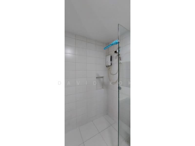 Service Residence for Sale at Trefoil - David Kok - Bathroom - PropertyGuru.com.my