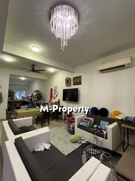 2-storey Terraced House for Rent in Bandar Rimbayu (Telok Panglima Garang) - Venus Sim - Living Room - PropertyGuru.com.my