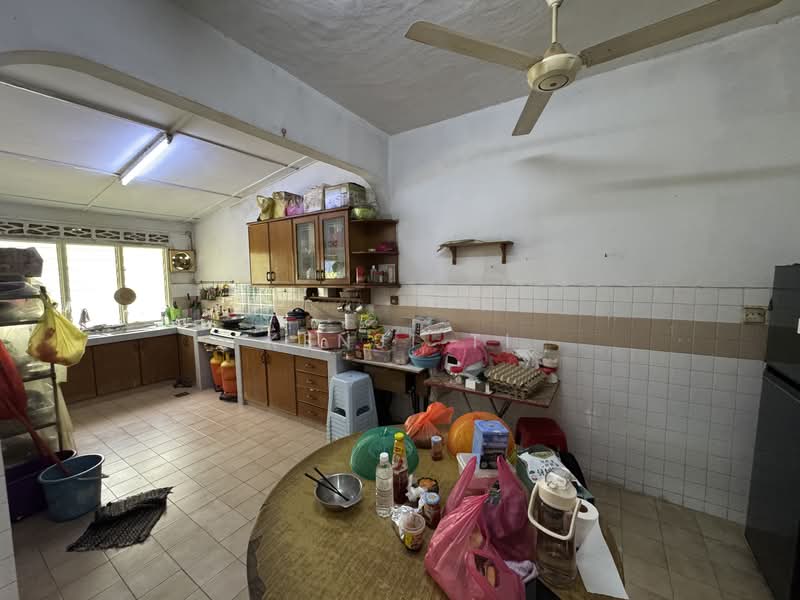2-storey Terraced House for Sale in Taman Bukit Maluri (Kepong) - Kenji Ti - Kitchen - PropertyGuru.com.my