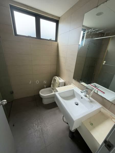 Condominium for Rent at Infiniti 3 Residences - Jonathan Yeoh - Bathroom - PropertyGuru.com.my