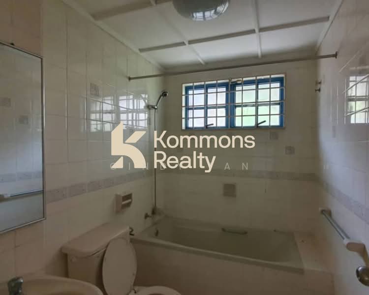 Rumah Banglo untuk Dijual di Damansara Heights (Kuala Lumpur) - Cindy Tan - Bathroom - PropertyGuru.com.my