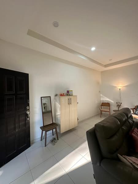 Rumah Teres 2 Tingkat untuk Dijual di Gunung Rapat (Ipoh) - Lucas Chen - Living Room - PropertyGuru.com.my