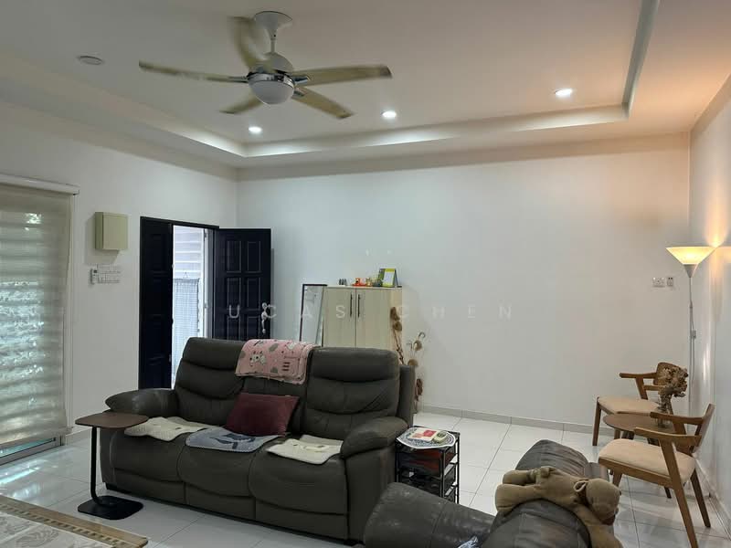 Rumah Teres 2 Tingkat untuk Dijual di Gunung Rapat (Ipoh) - Lucas Chen - Living Room - PropertyGuru.com.my