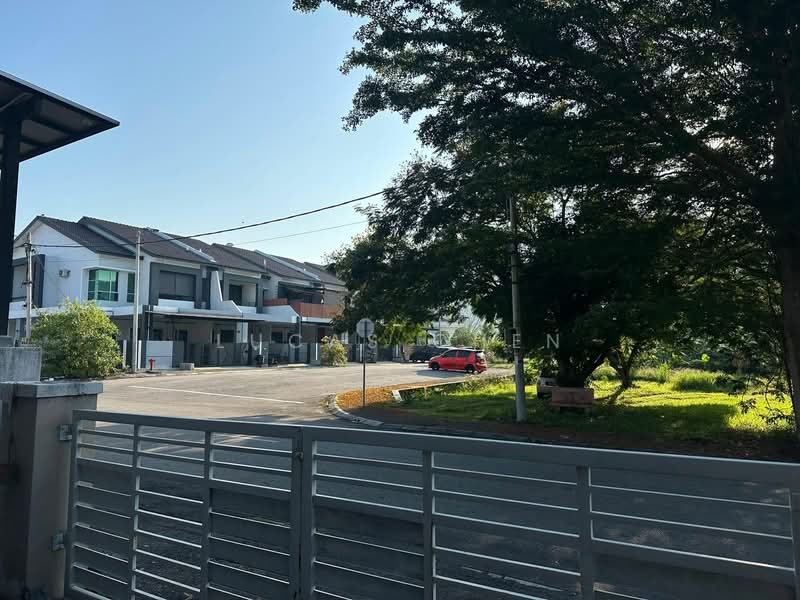 Rumah Teres 2 Tingkat untuk Dijual di Gunung Rapat (Ipoh) - Lucas Chen - Exterior - PropertyGuru.com.my