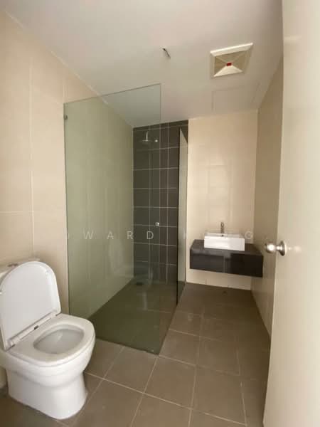 3-storey Terraced House for Sale in Rawang (Selangor) - Edward Kong. - Bathroom - PropertyGuru.com.my