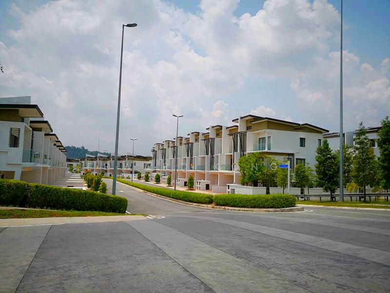 3-storey Terraced House for Sale in Rawang (Selangor) - Edward Kong. - Exterior - PropertyGuru.com.my