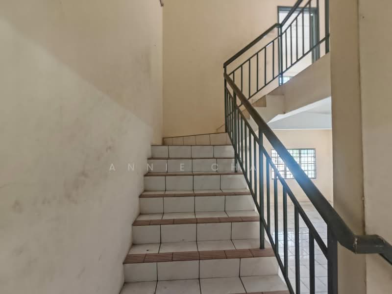 Rumah Teres 2 Tingkat untuk Dijual di Sungai Buloh (Selangor) - Annie Chai - PropertyGuru.com.my