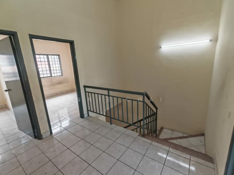 Rumah Teres 2 Tingkat untuk Dijual di Sungai Buloh (Selangor) - Annie Chai - PropertyGuru.com.my