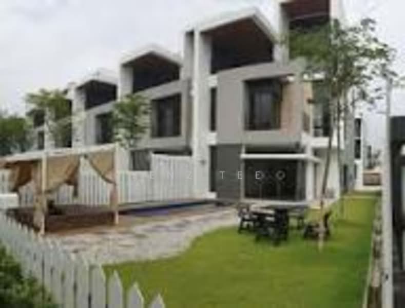 3.5-storey Terraced House for Sale in Taman Villa Senja (Rawang) - Lenz Tee - Exterior - PropertyGuru.com.my