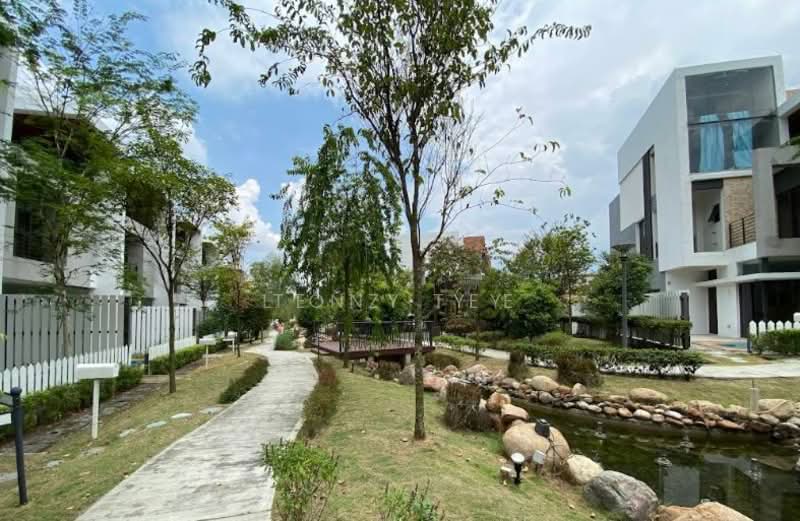 3.5-storey Terraced House for Sale in Taman Villa Senja (Rawang) - Lenz Tee - Exterior - PropertyGuru.com.my
