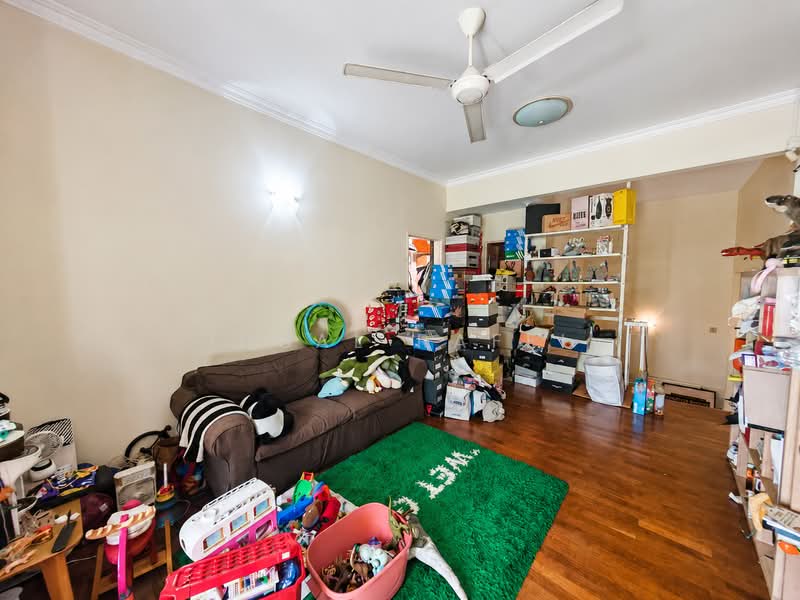 Rumah Berkembar untuk Dijual di Presint 15 (Putrajaya) - Iqbal Rafei - Living Room - PropertyGuru.com.my