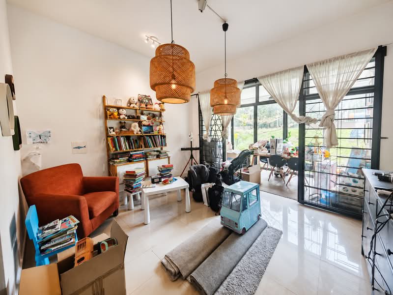 Rumah Berkembar untuk Dijual di Presint 15 (Putrajaya) - Iqbal Rafei - Living Room - PropertyGuru.com.my