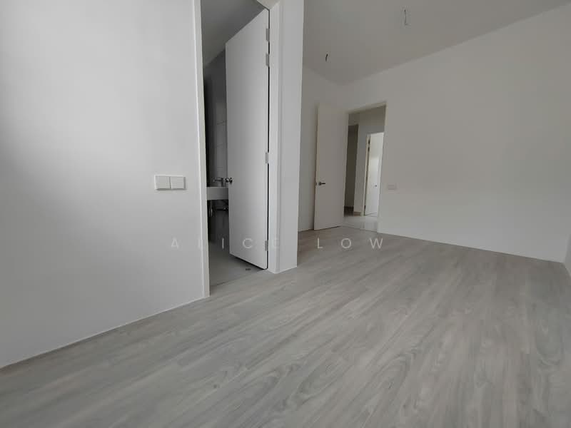Rumah Teres 2 Tingkat untuk Dijual di Bandar Country Homes (Rawang) - Alice Low - Interior - PropertyGuru.com.my