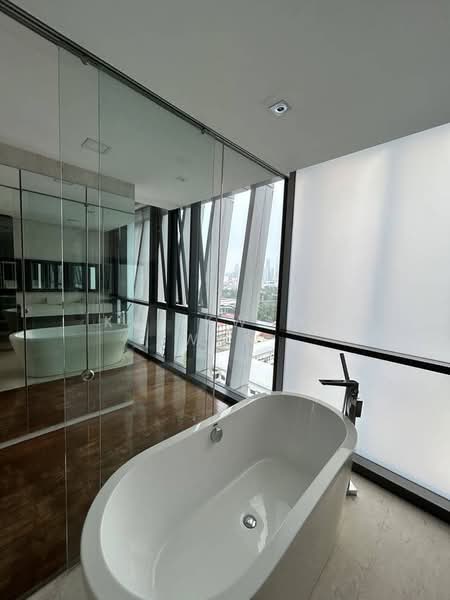 Condominium for Rent at The Capers @ Sentul East - Kai kwang Wan - Bathroom - PropertyGuru.com.my