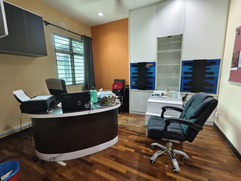 Rumah Berkembar untuk Dijual di Kemuning Utama Palma (Shah Alam) - SK Thiam - Study - PropertyGuru.com.my